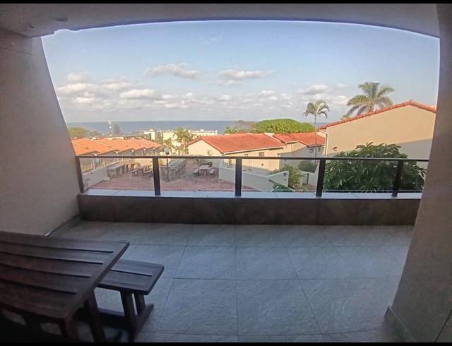 3 BEDROOM APARTMENT FOR SALE IN UVONGO BEACH